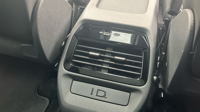 Volkswagen ID.4 210kW Black Edition Pro 77kWh 5dr Auto Electric Estate